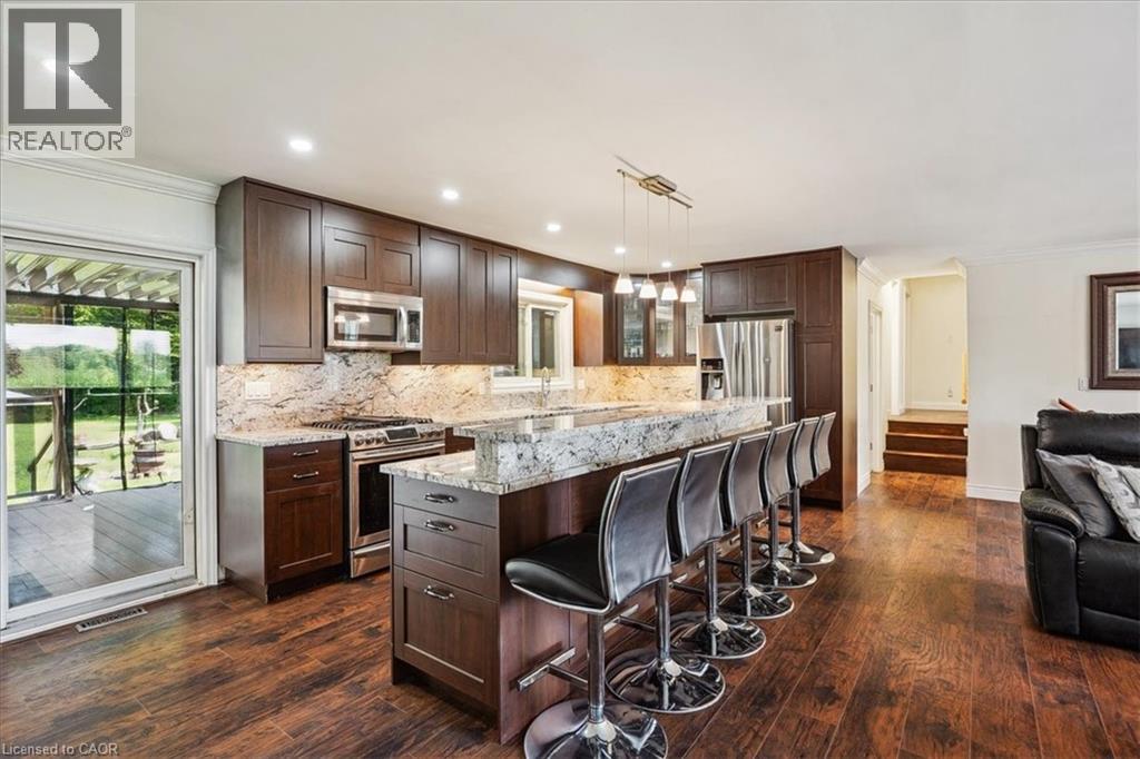 Photo 7 of 677 Glancaster Road, Hamilton ON