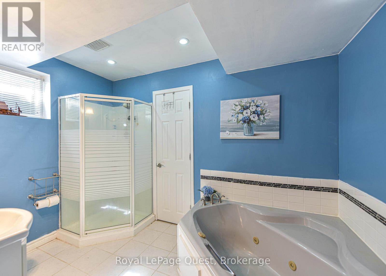 Photo 8 of 9 Dancy Drive, Orillia ON