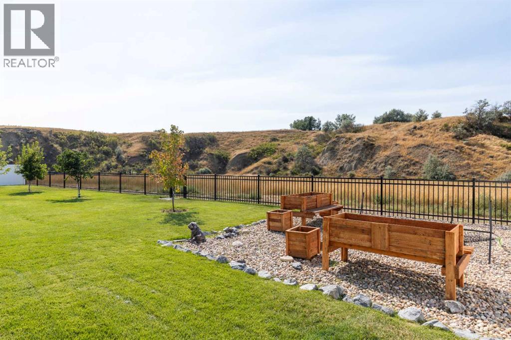 Photo 16 of 24 Heron Court Sw, Medicine Hat AB
