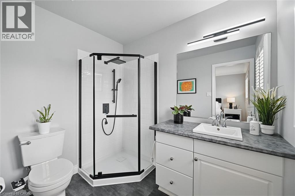 Photo 28 of 62 Valridge Drive, Ancaster ON