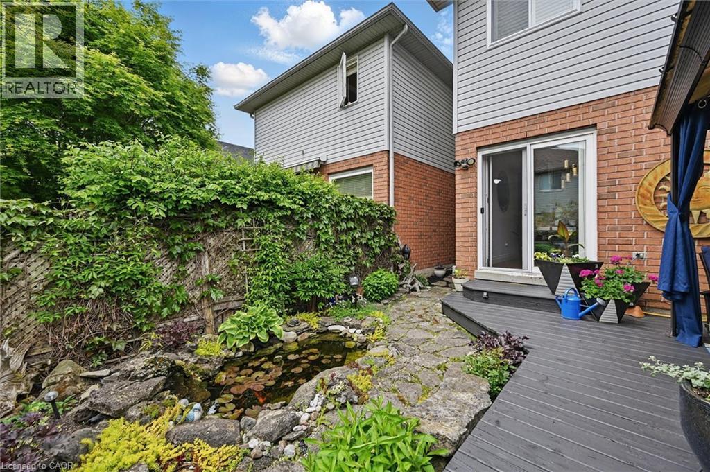 Photo 41 of 62 Valridge Drive, Ancaster ON