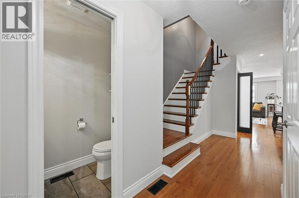 Photo 6 of 62 Valridge Drive, Ancaster ON