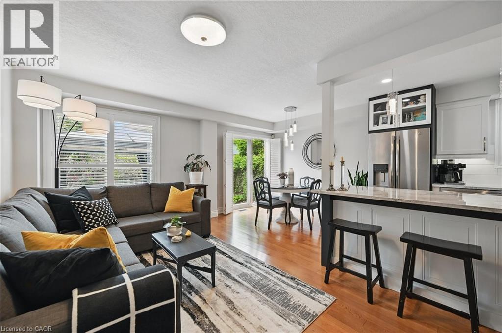 Photo 19 of 62 Valridge Drive, Ancaster ON
