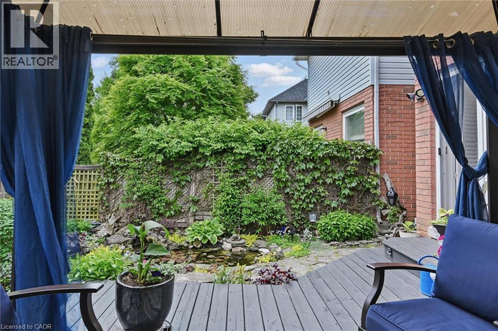 Photo 44 of 62 Valridge Drive, Ancaster ON