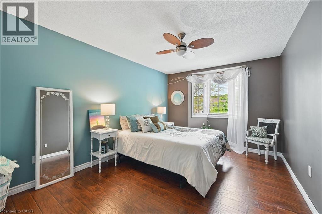 Photo 29 of 62 Valridge Drive, Ancaster ON