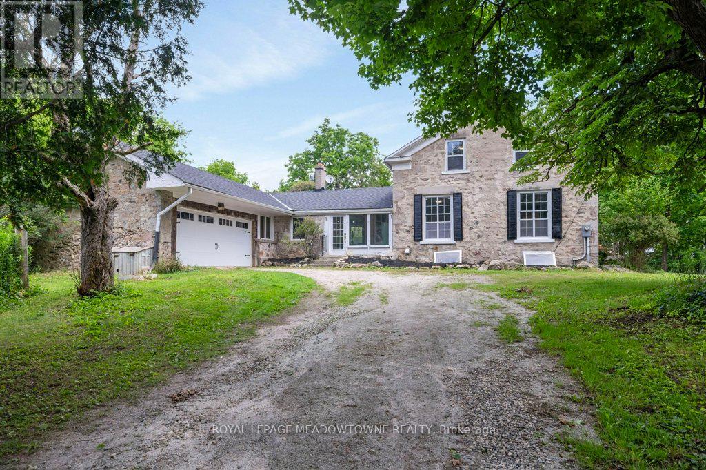 Photo 4 of 5595 25 Side Road, Milton ON