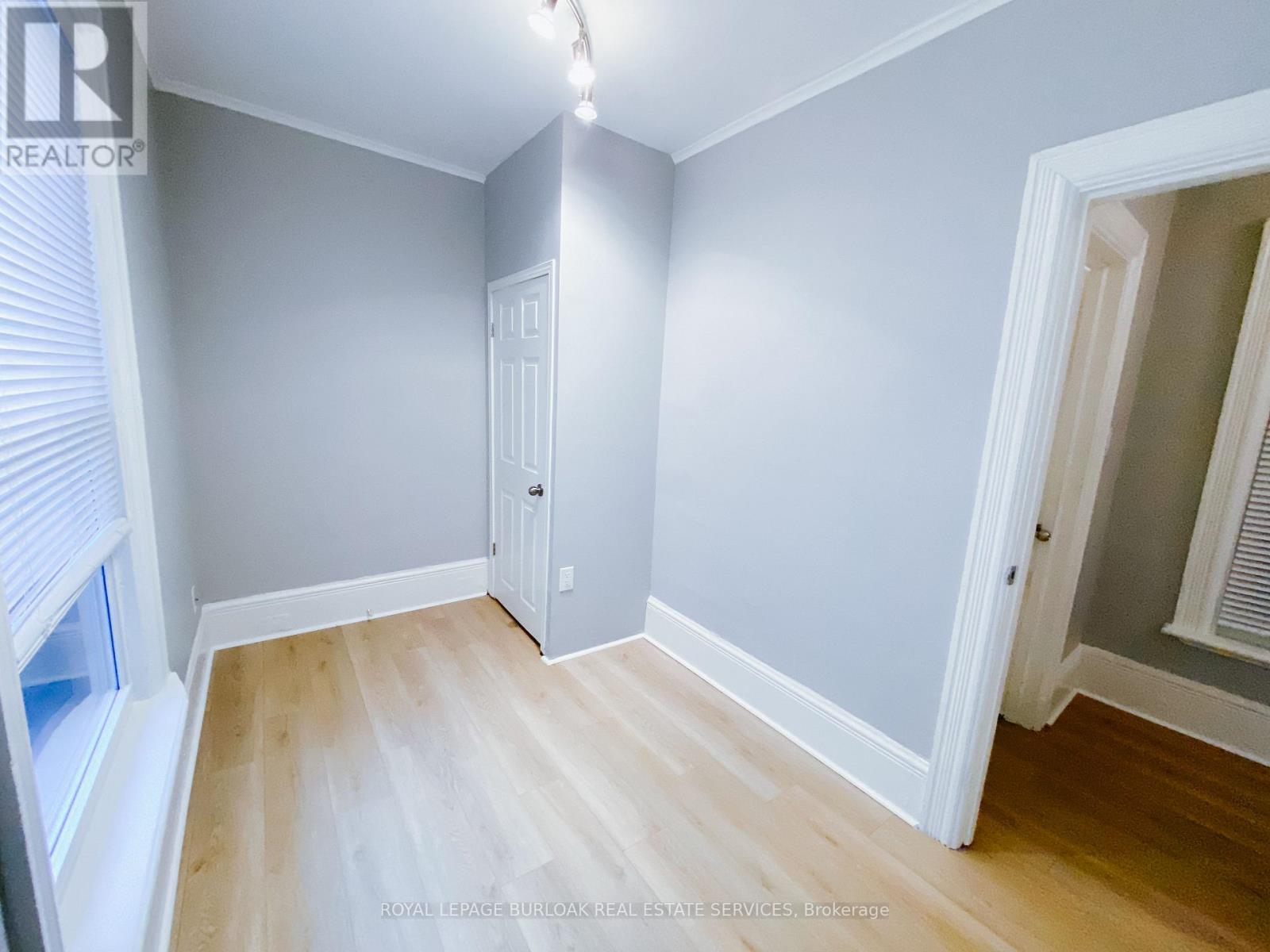 Photo 20 of 458 King William Street, Hamilton ON