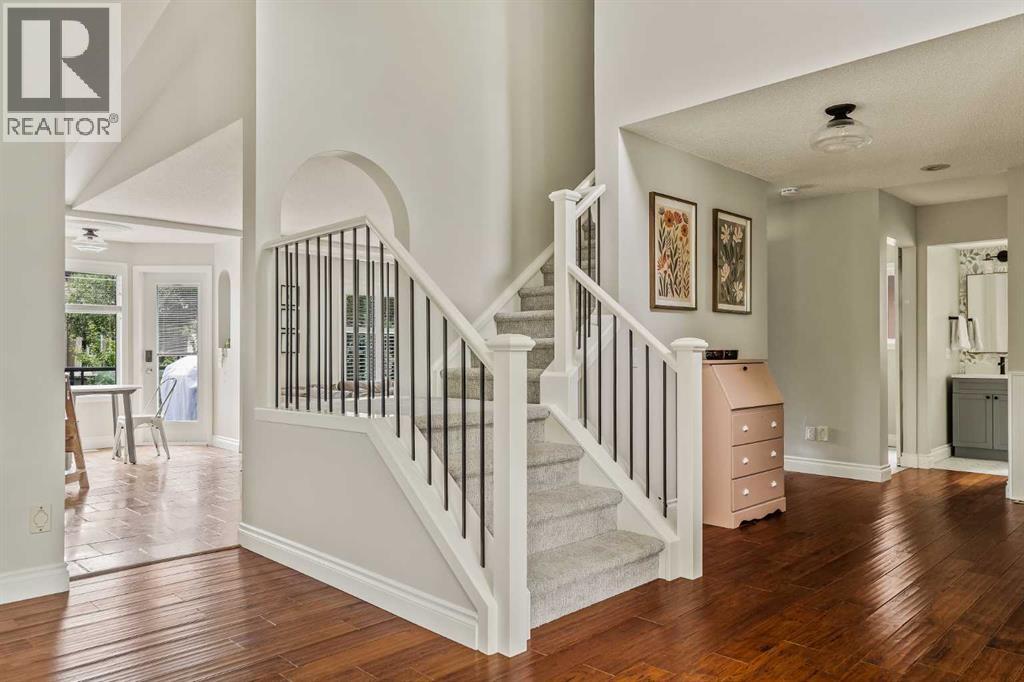 Single Family House for Sale in  Mountain Park Circle SE McKenzie Lake Calgary 