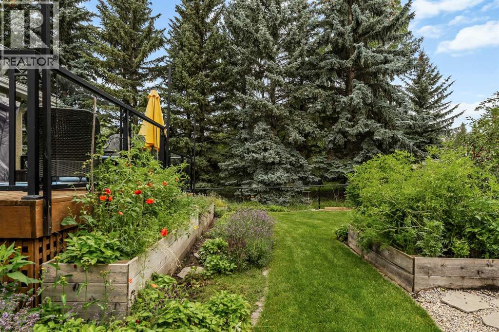 Single Family House for Sale in  Mountain Park Circle SE McKenzie Lake Calgary 