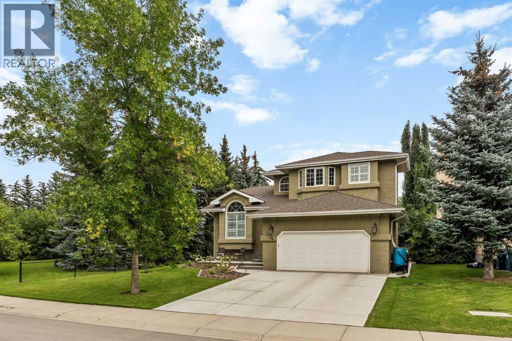 Single Family House for Sale in  Mountain Park Circle SE McKenzie Lake Calgary 