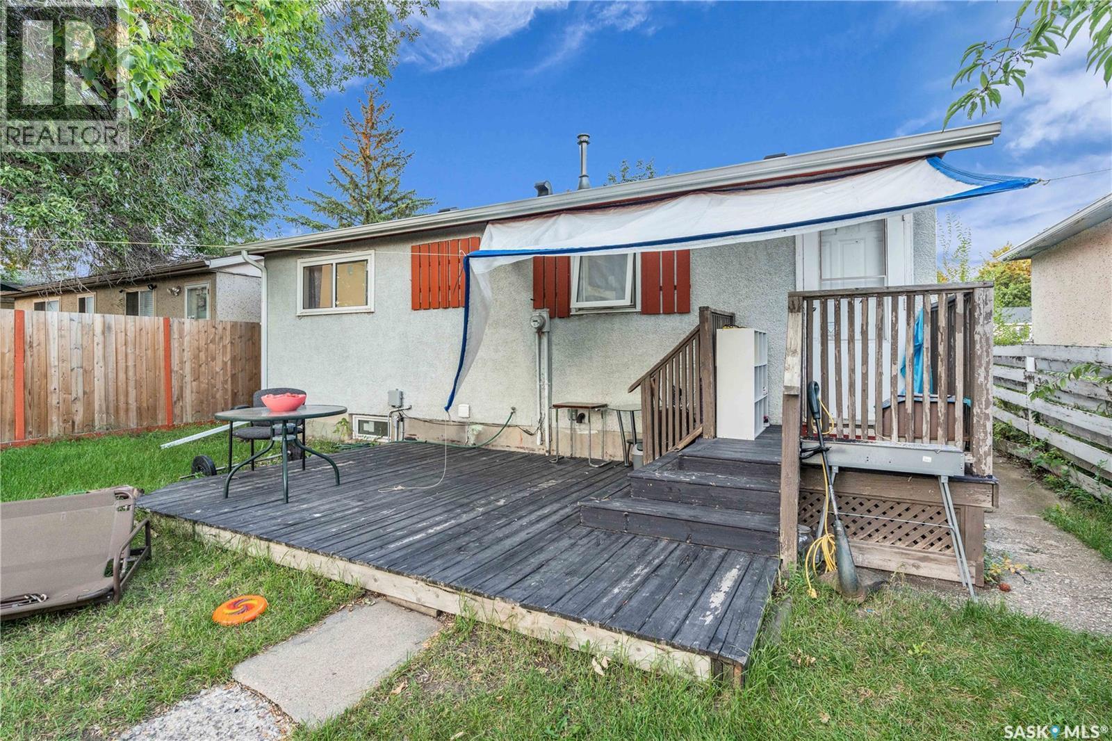 Photo 1 of 869 Macklem Drive, Saskatoon SK