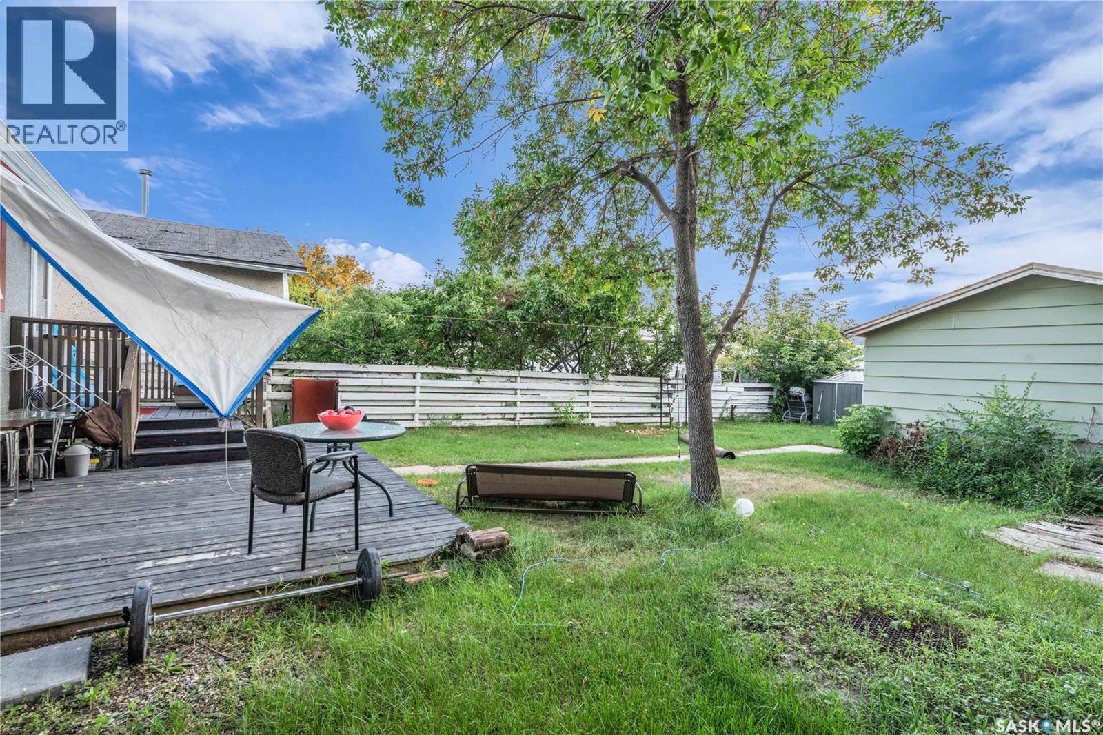 Photo 20 of 869 Macklem Drive, Saskatoon SK