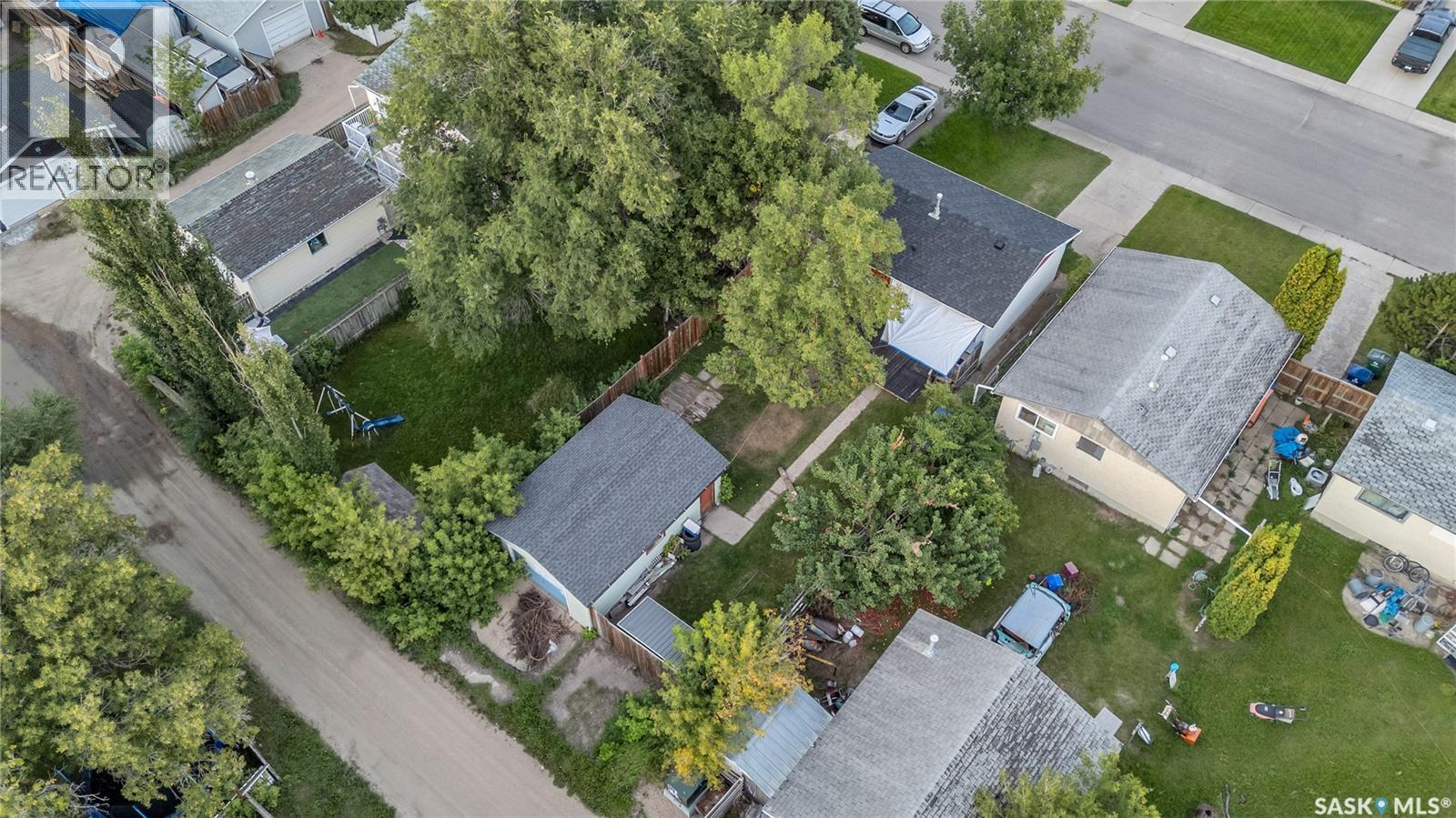 Photo 21 of 869 Macklem Drive, Saskatoon SK