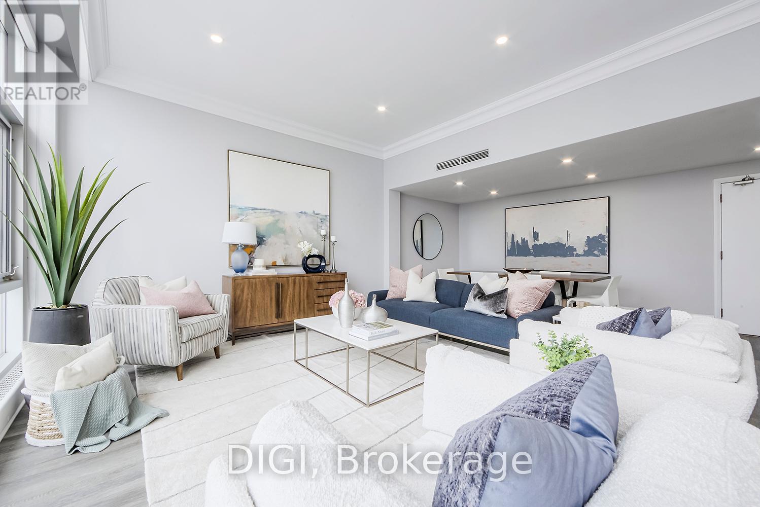Photo 33 of Ph 24 400 Walmer Road, Toronto ON