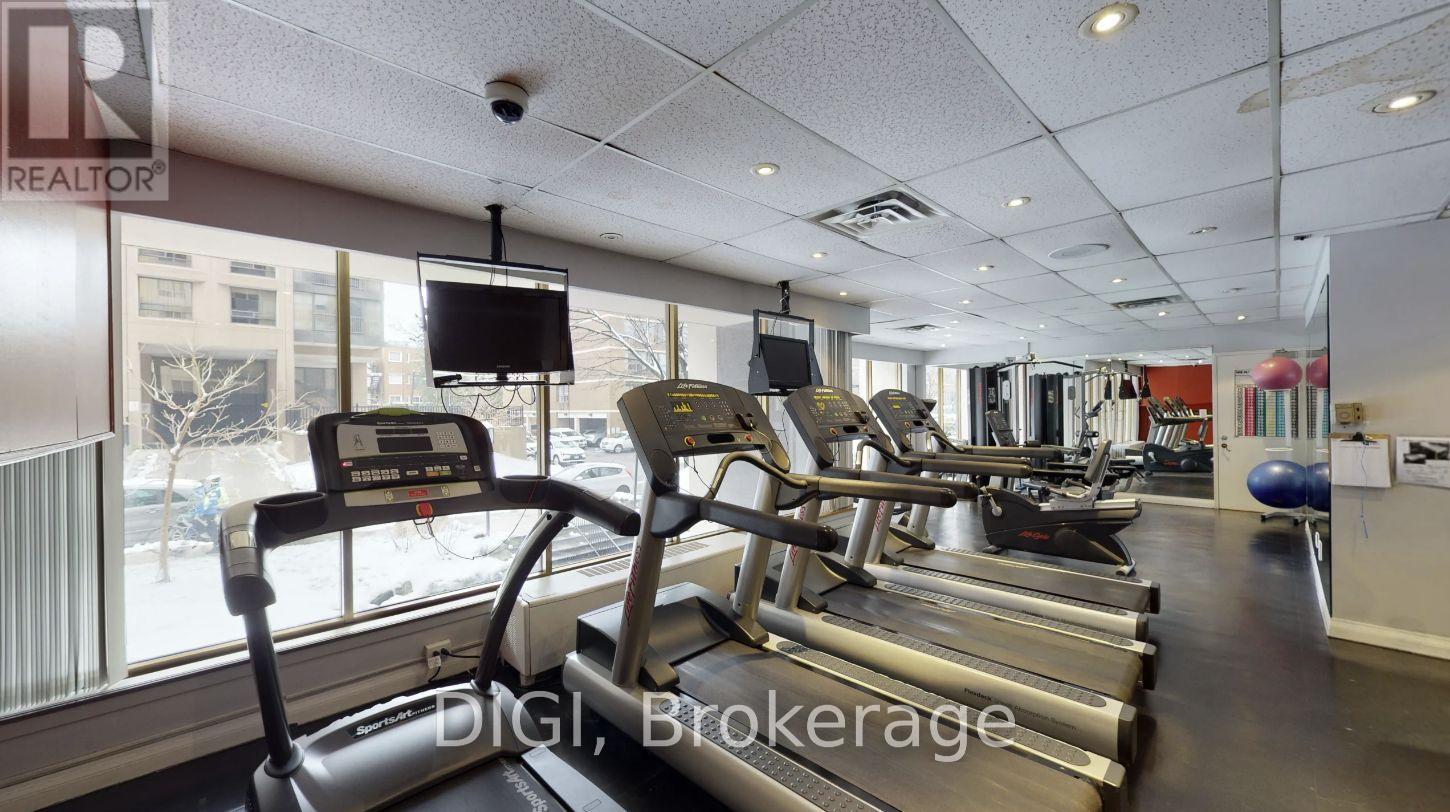Photo 28 of Ph 24 400 Walmer Road, Toronto ON