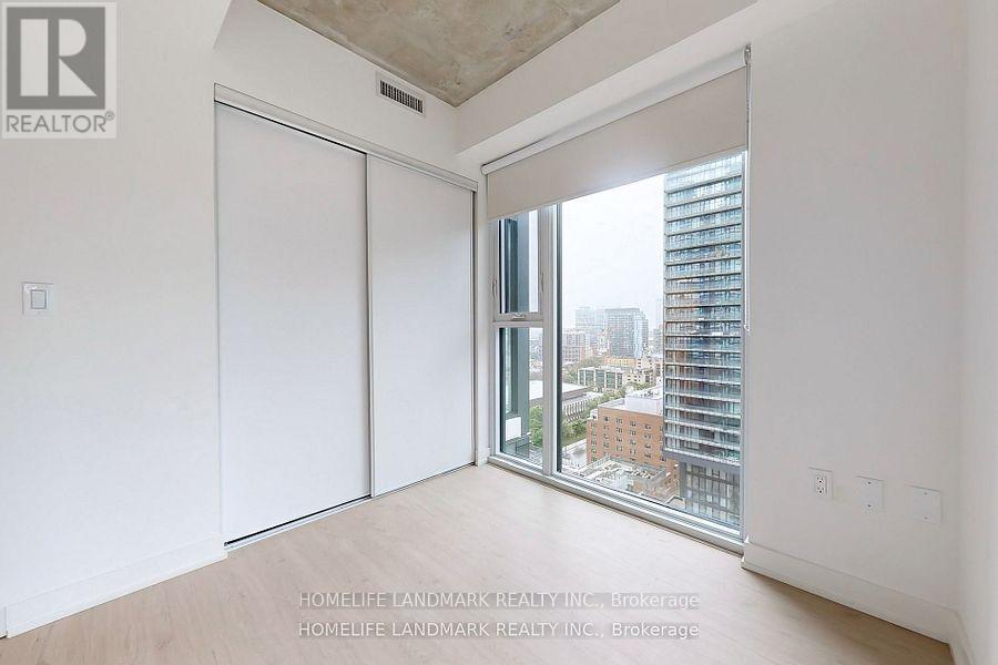 Photo 10 of 1604 65 Mutual Street, Toronto ON
