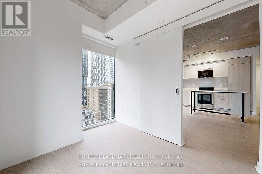 Photo 15 of 1604 65 Mutual Street, Toronto ON