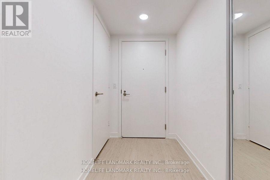 Photo 21 of 1604 65 Mutual Street, Toronto ON