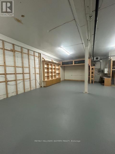 Photo 2 of 14 910 High Street, Peterborough Central ON