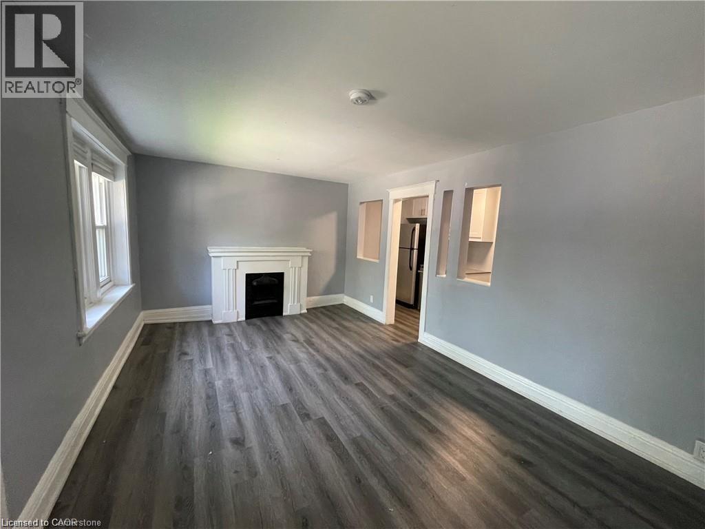 Photo 10 of 45 Carrick Avenue Unit 7, Hamilton ON