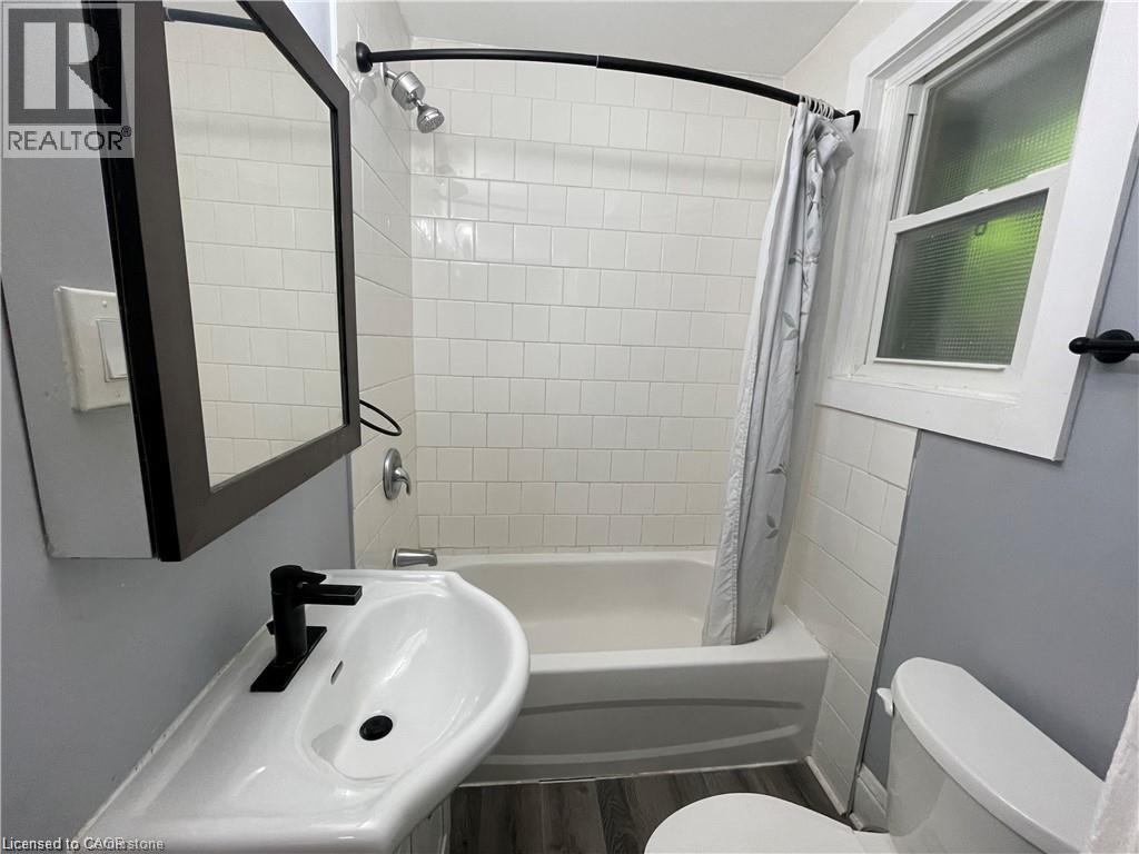Photo 6 of 45 Carrick Avenue Unit 7, Hamilton ON