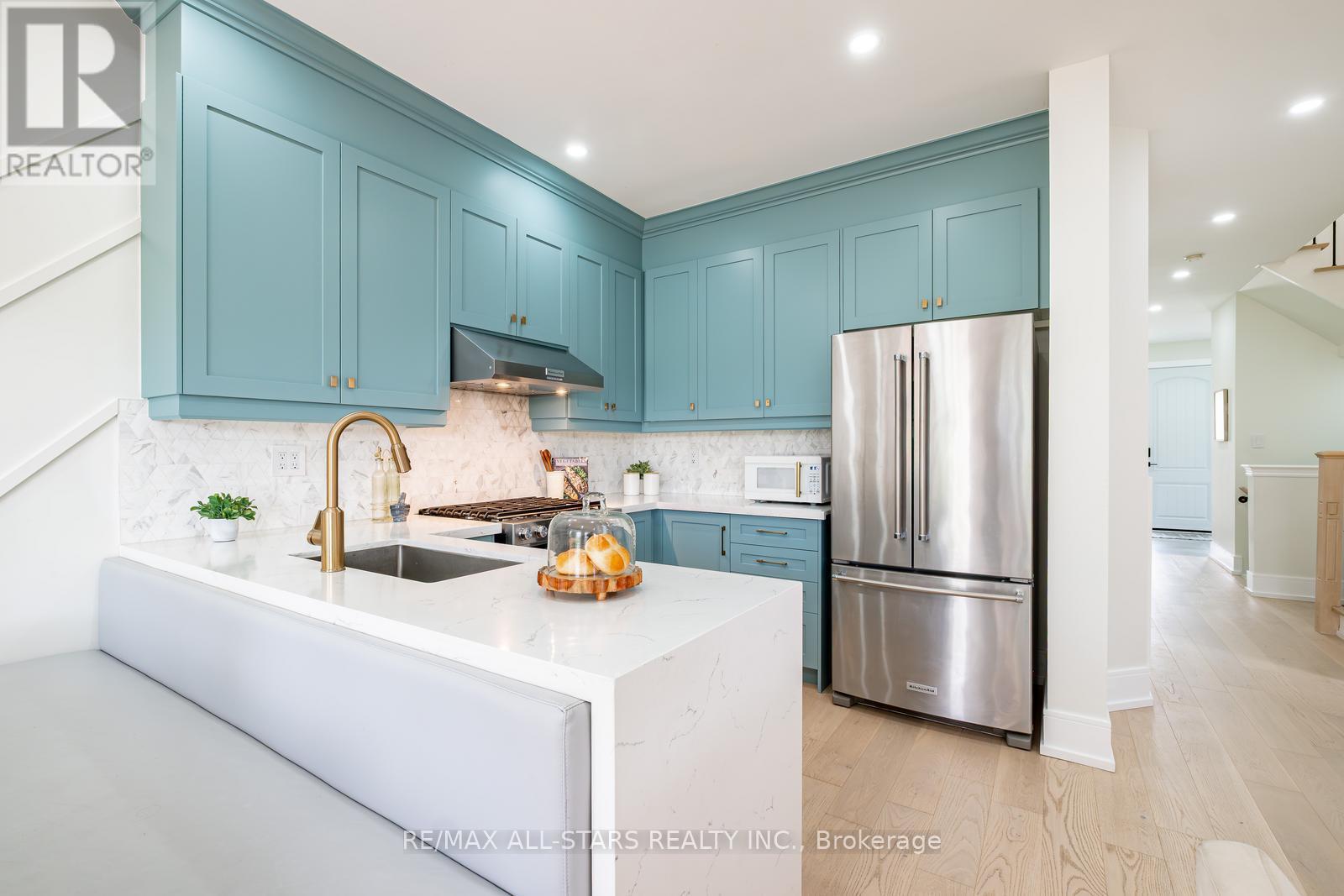 Photo 17 of 166 James Ratcliff Avenue, Whitchurchstouffville ON