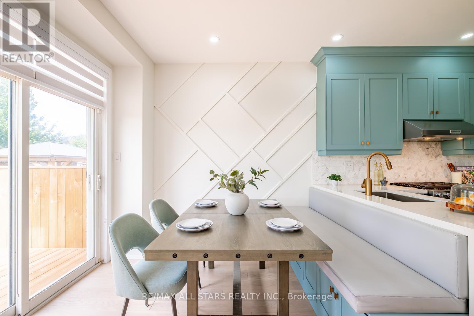 Photo 19 of 166 James Ratcliff Avenue, Whitchurchstouffville ON