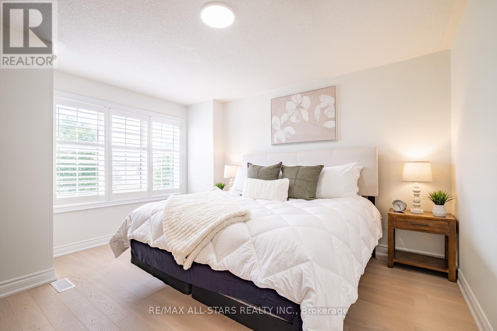 Photo 22 of 166 James Ratcliff Avenue, Whitchurchstouffville ON