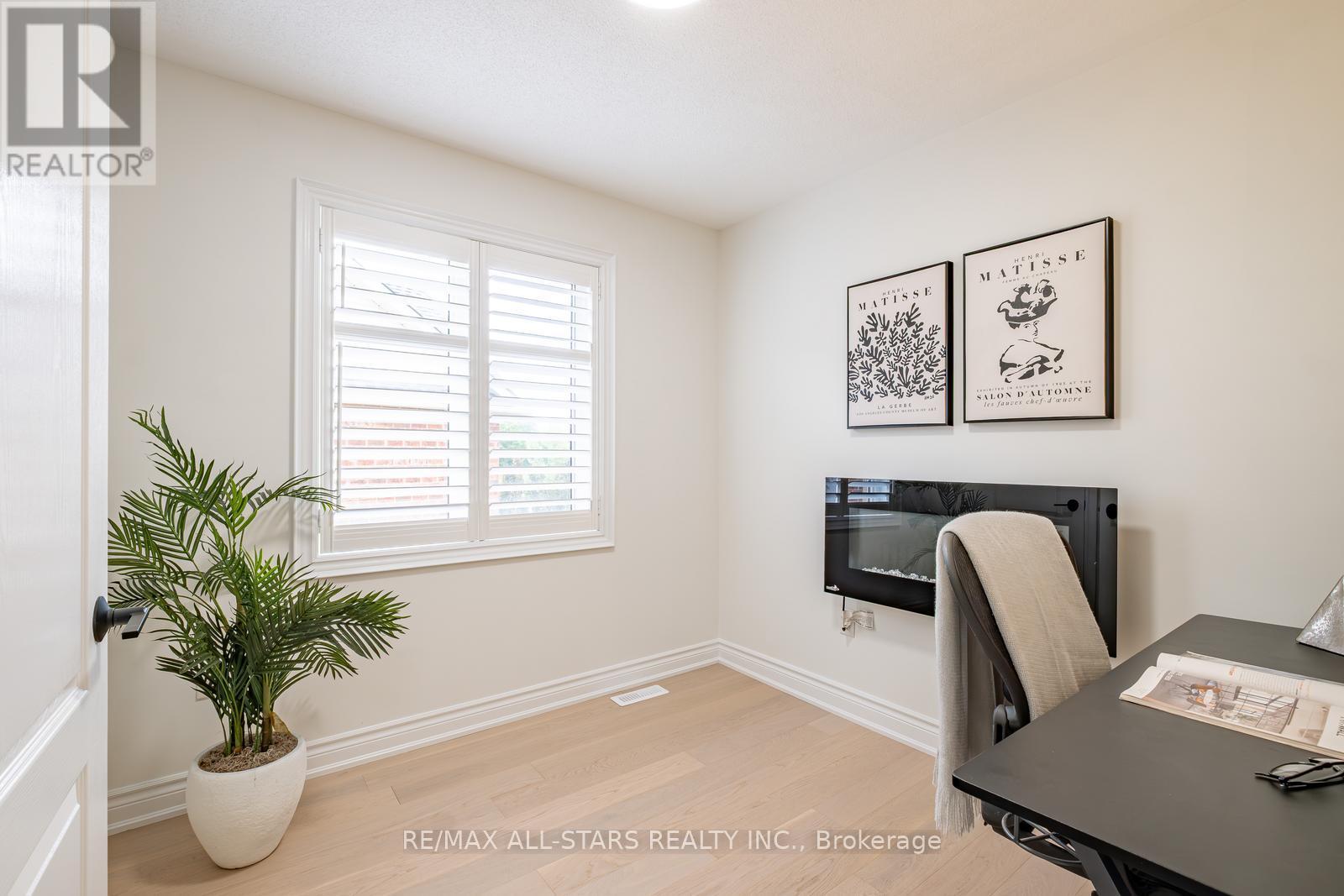 Photo 26 of 166 James Ratcliff Avenue, Whitchurchstouffville ON