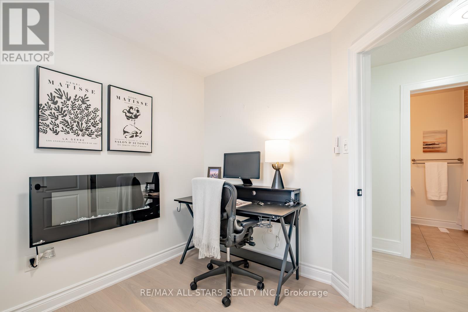 Photo 27 of 166 James Ratcliff Avenue, Whitchurchstouffville ON