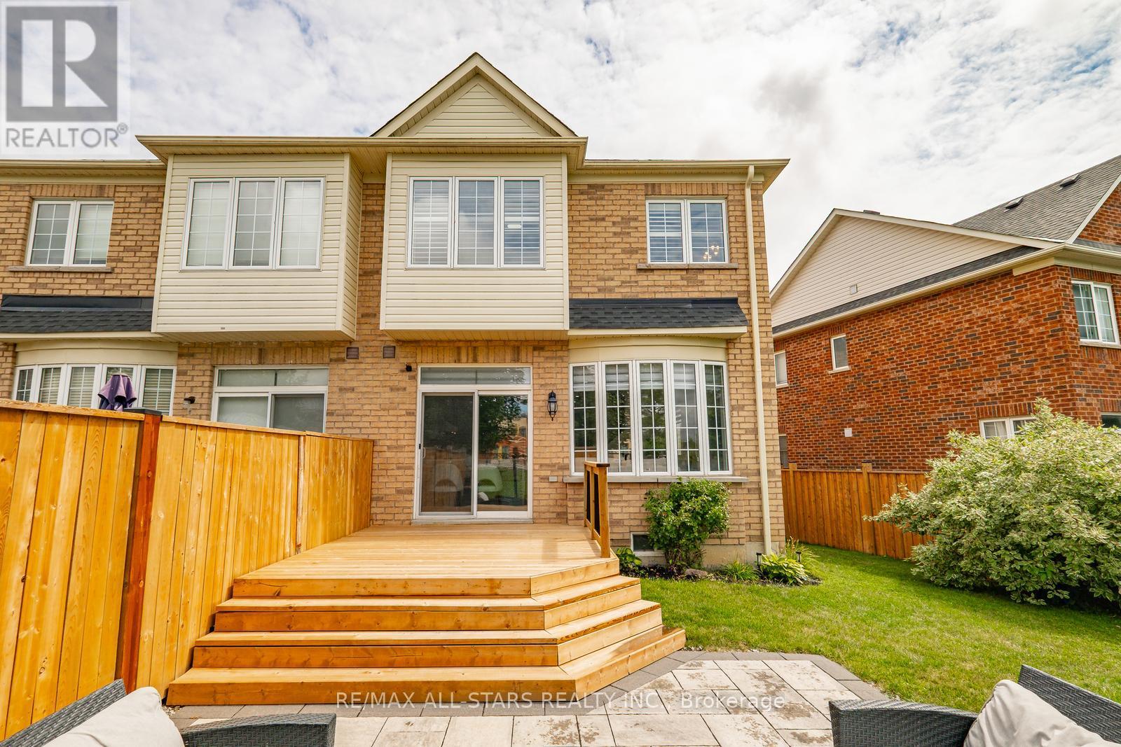 Photo 42 of 166 James Ratcliff Avenue, Whitchurchstouffville ON