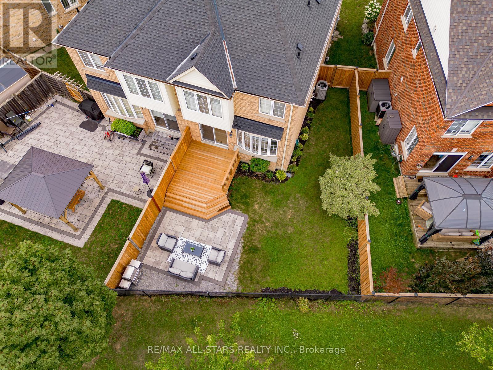 Photo 46 of 166 James Ratcliff Avenue, Whitchurchstouffville ON