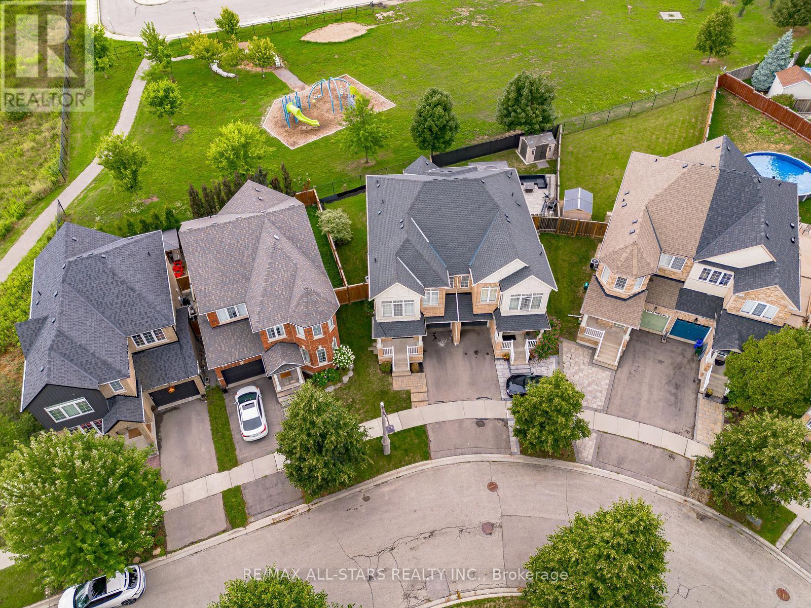 Photo 50 of 166 James Ratcliff Avenue, Whitchurchstouffville ON