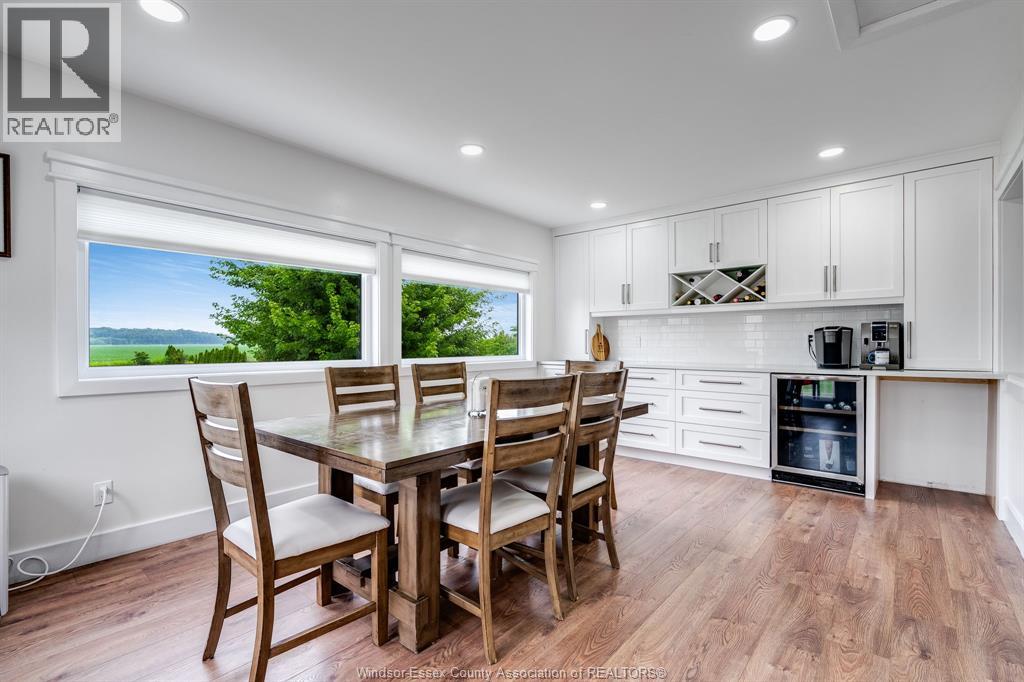 Photo 29 of 833 Talbot Road East, Leamington ON