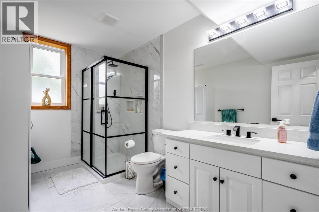 Photo 47 of 833 Talbot Road East, Leamington ON