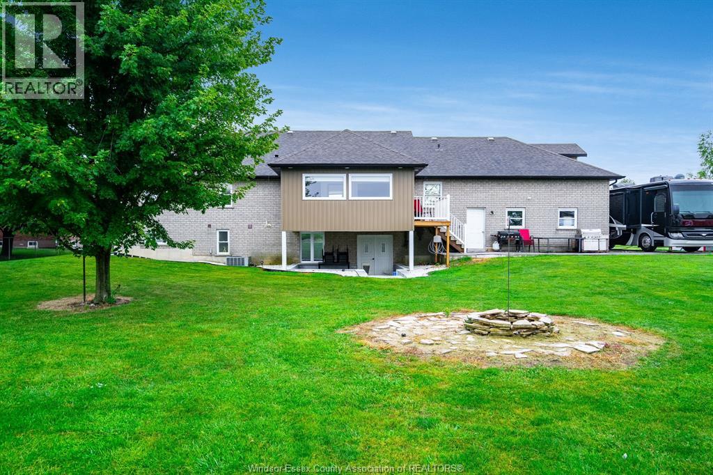 Photo 44 of 833 Talbot Road East, Leamington ON