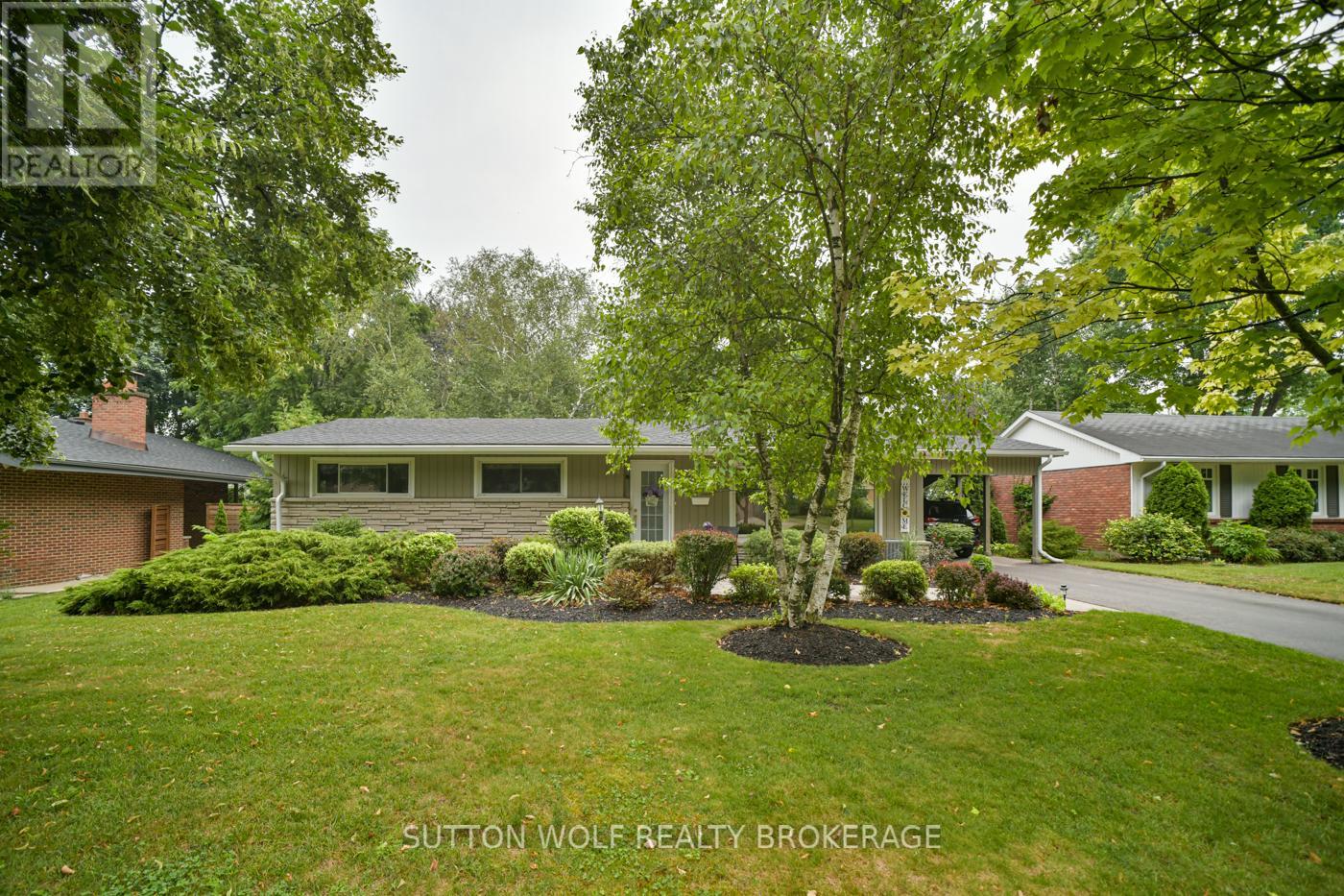 Photo 1 of 679 Headley Drive, London North ON
