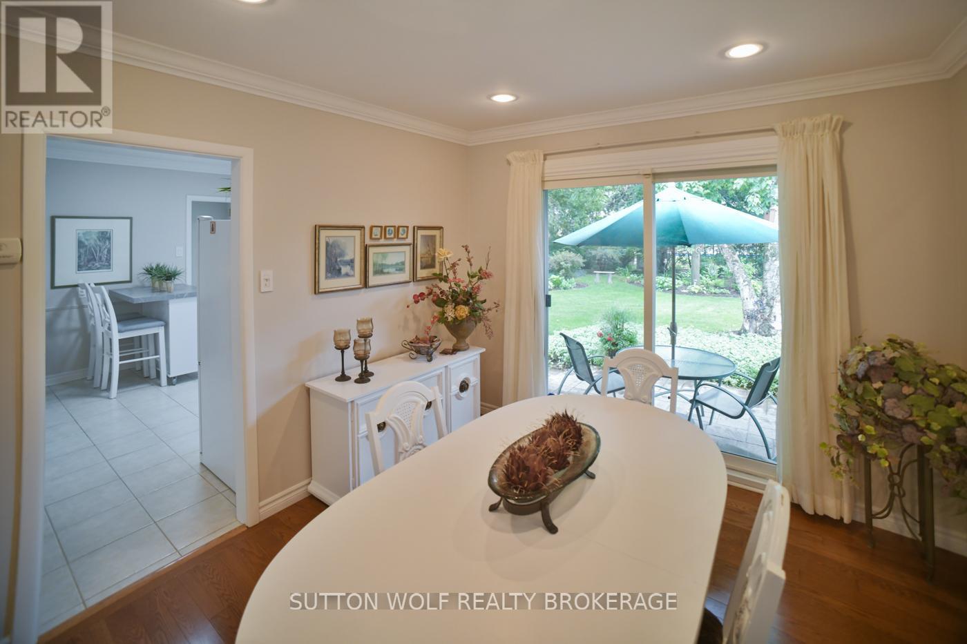 Photo 12 of 679 Headley Drive, London North ON