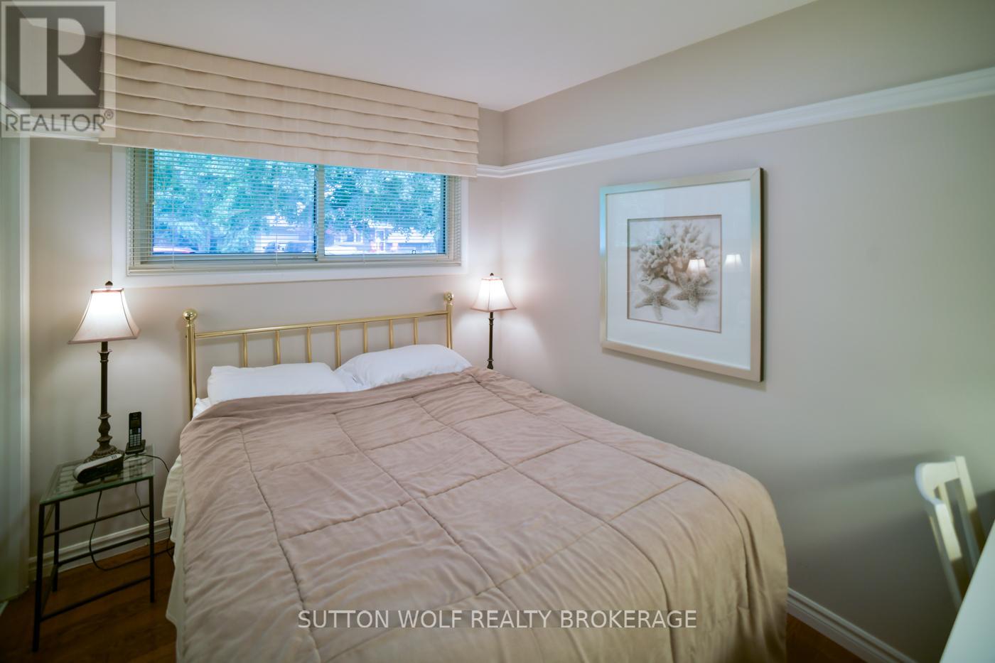 Photo 19 of 679 Headley Drive, London North ON