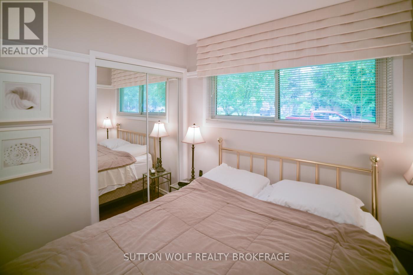 Photo 20 of 679 Headley Drive, London North ON