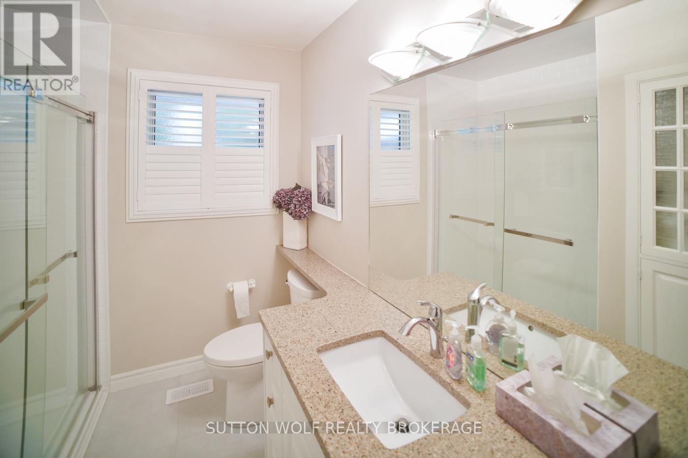 Photo 22 of 679 Headley Drive, London North ON