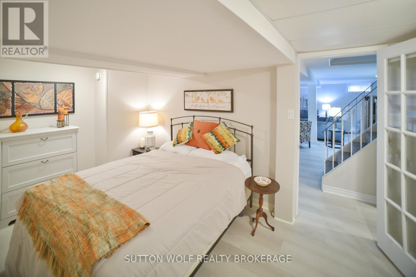 Photo 35 of 679 Headley Drive, London North ON