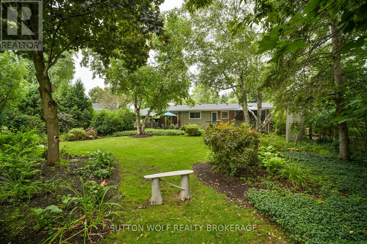 Photo 40 of 679 Headley Drive, London North ON