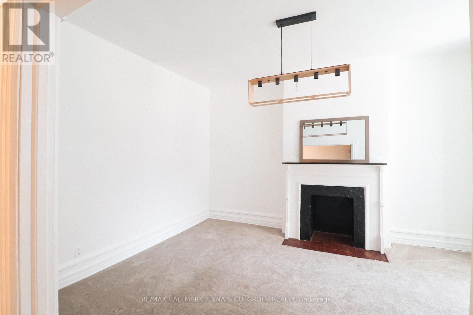 Photo 13 of 1 275 Bronson Avenue, Ottawa ON