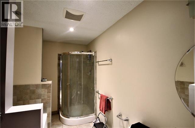 Photo 10 of 182 Clenell Crescent, Fort Mcmurray AB