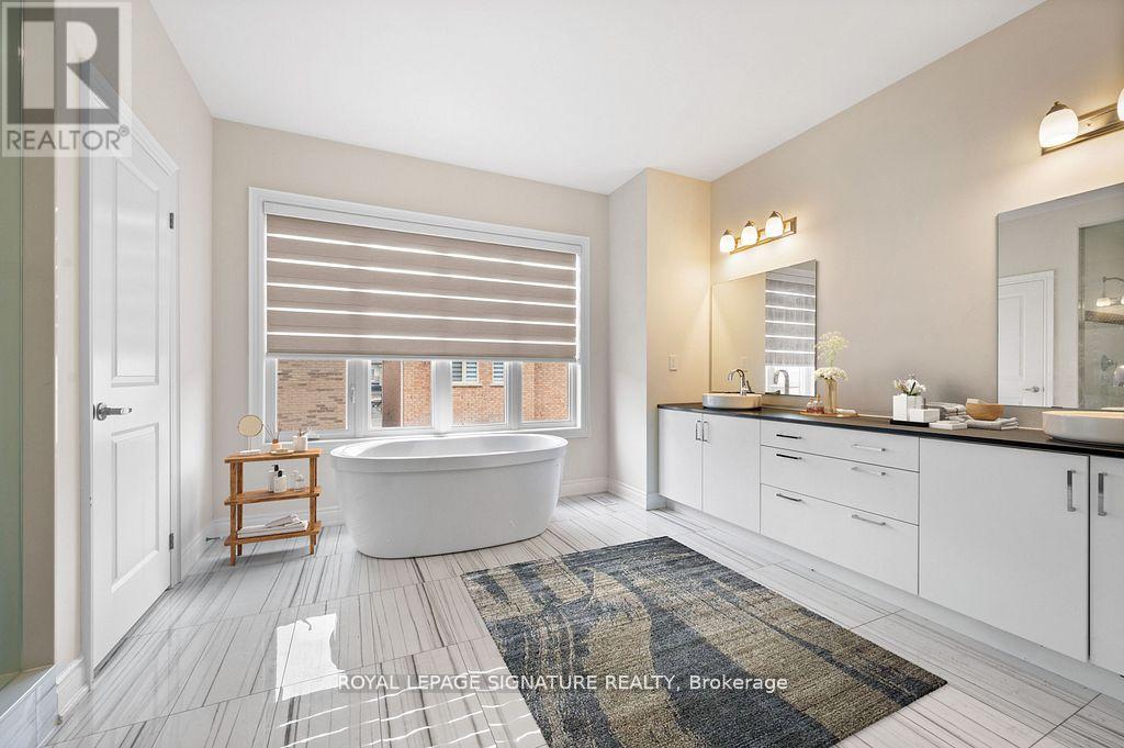 Photo 11 of 3425 Mosley Gate E, Oakville ON