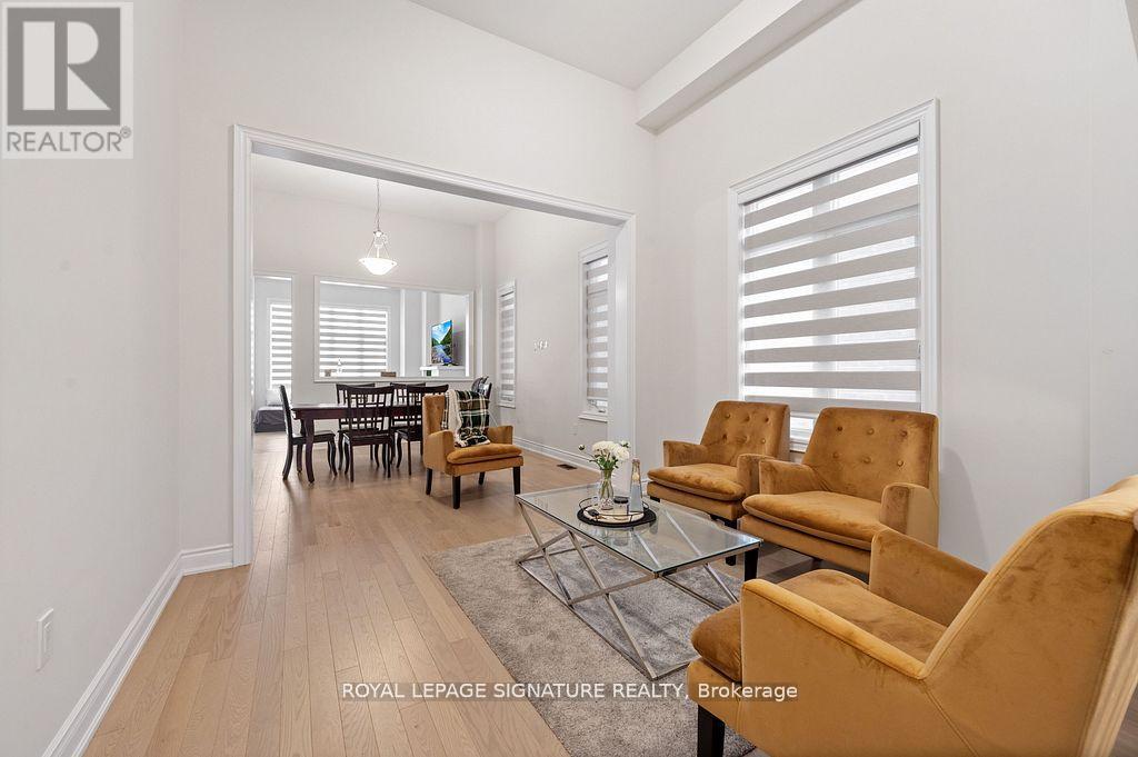 Photo 16 of 3425 Mosley Gate E, Oakville ON