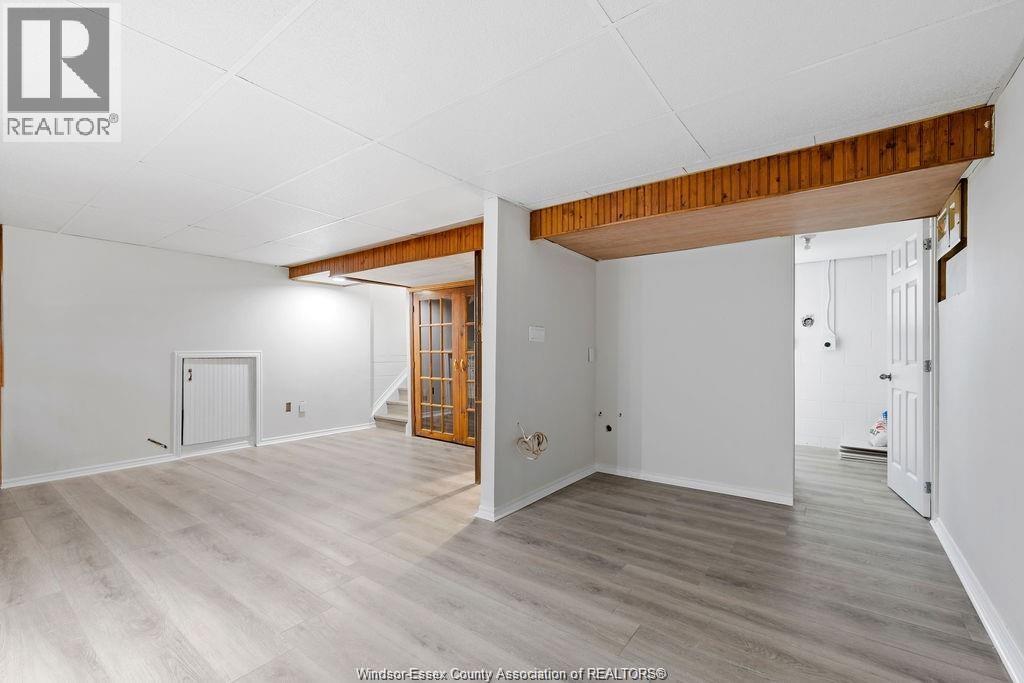 Photo 16 of 5440 Lyndon, Windsor ON
