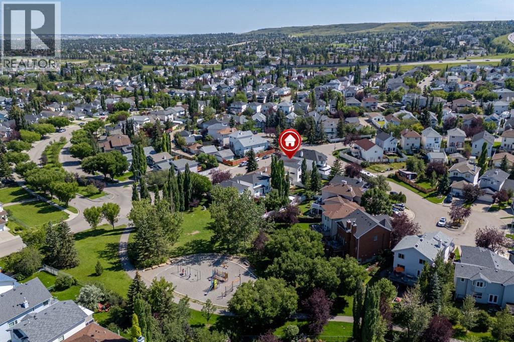 Single Family House for Sale in  Hidden Ranch Circle NW Hidden Valley Calgary 