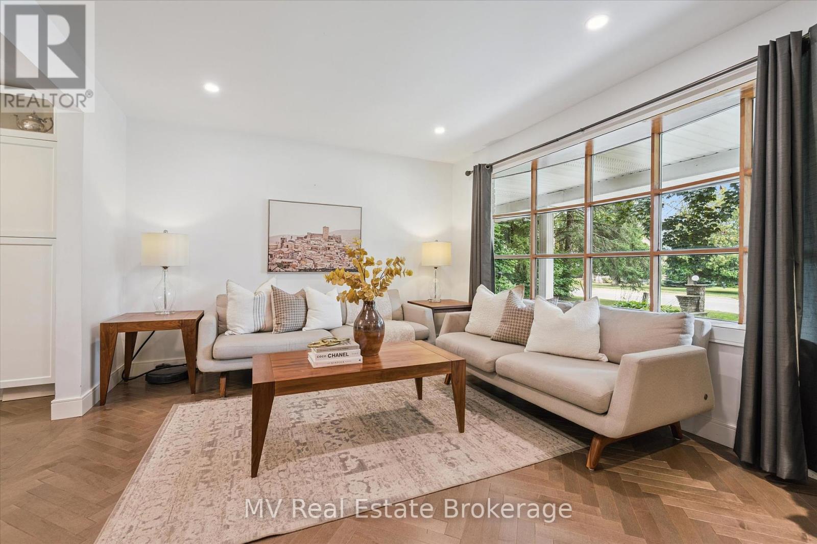 Photo 15 of 348 Colborne Street, Centre Wellington ON